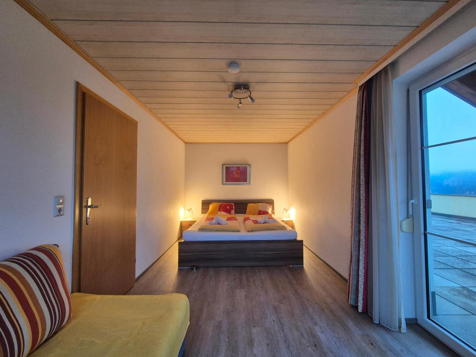 Appartementhaus Flattach Goritschnig ภายนอก รูปภาพ