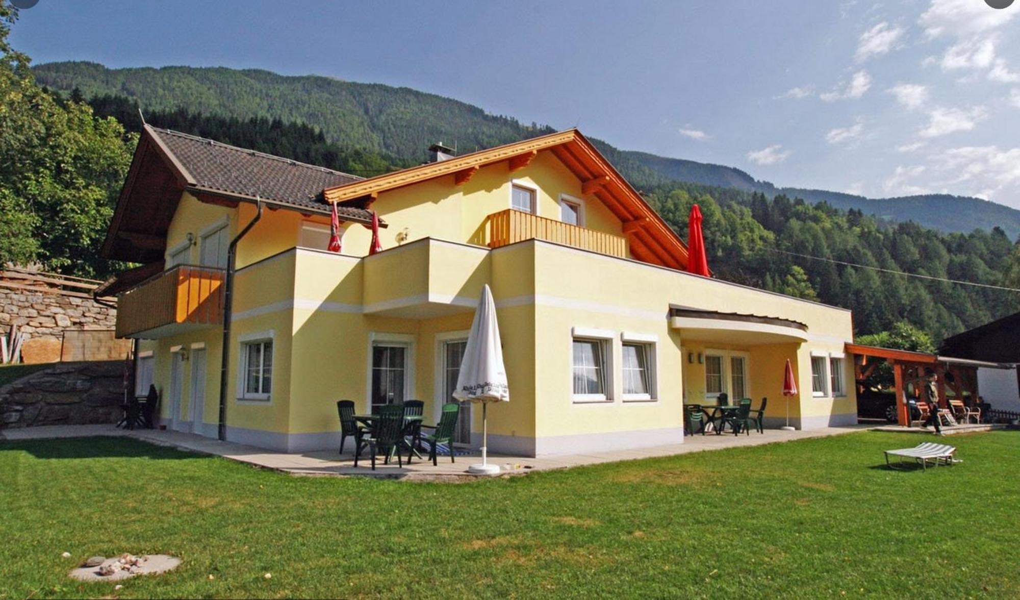 Appartementhaus Flattach Goritschnig ภายนอก รูปภาพ