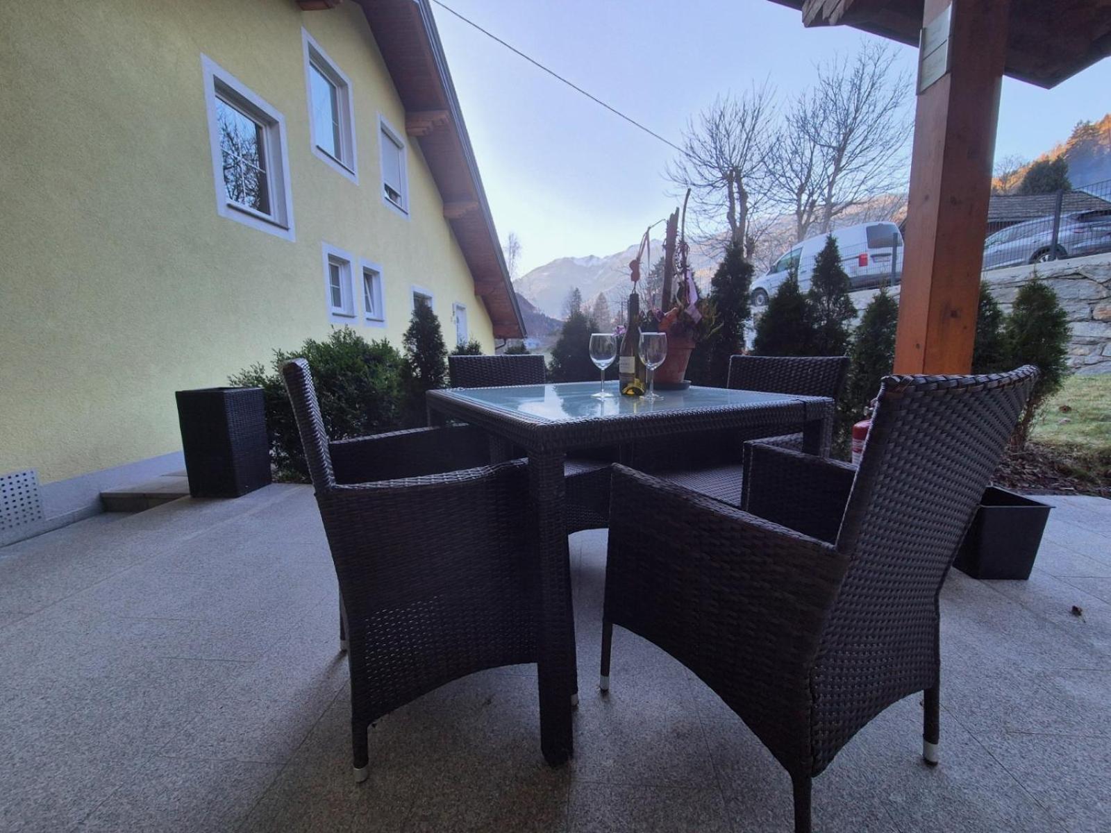 Appartementhaus Flattach Goritschnig ภายนอก รูปภาพ