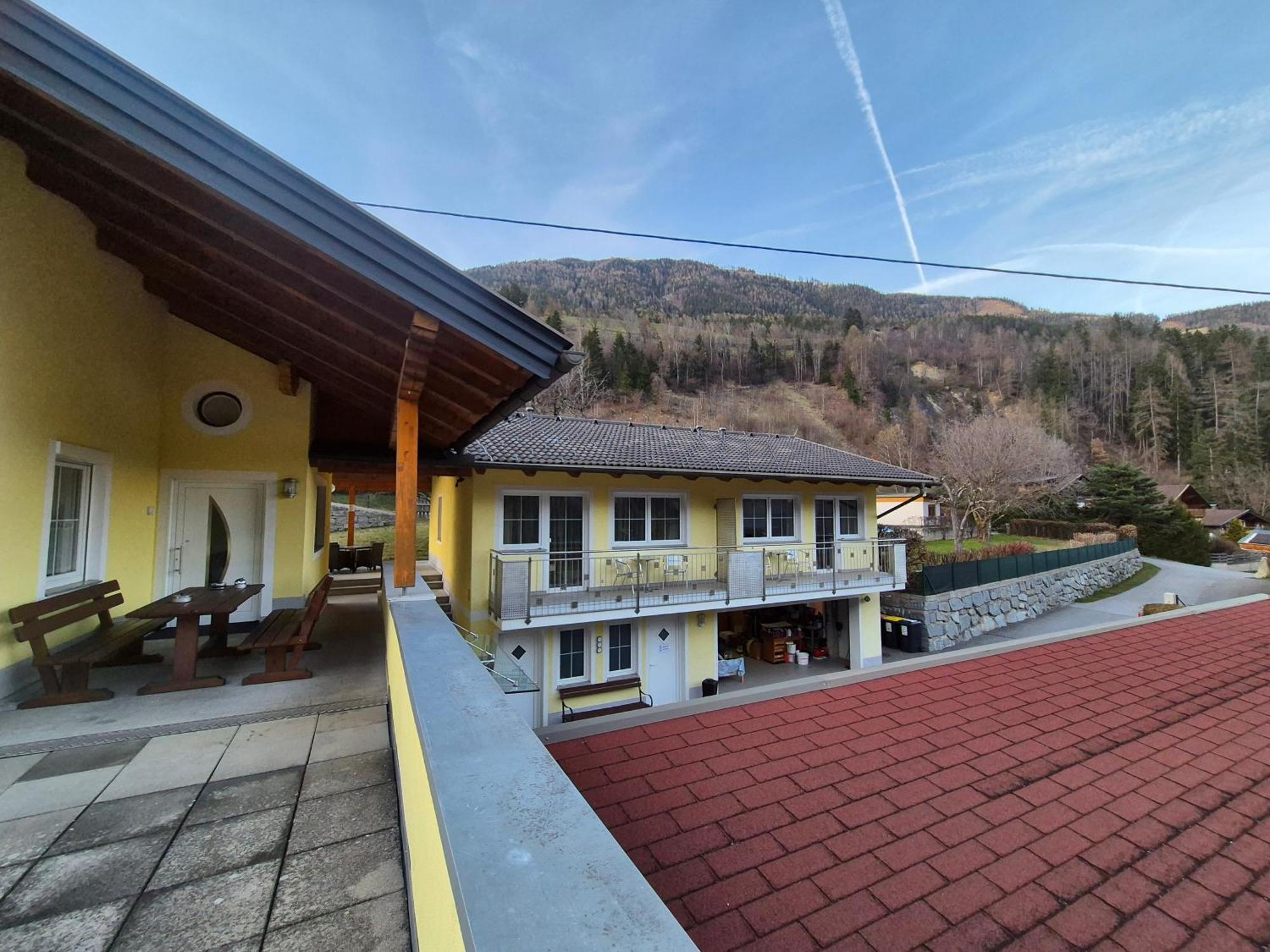 Appartementhaus Flattach Goritschnig ภายนอก รูปภาพ