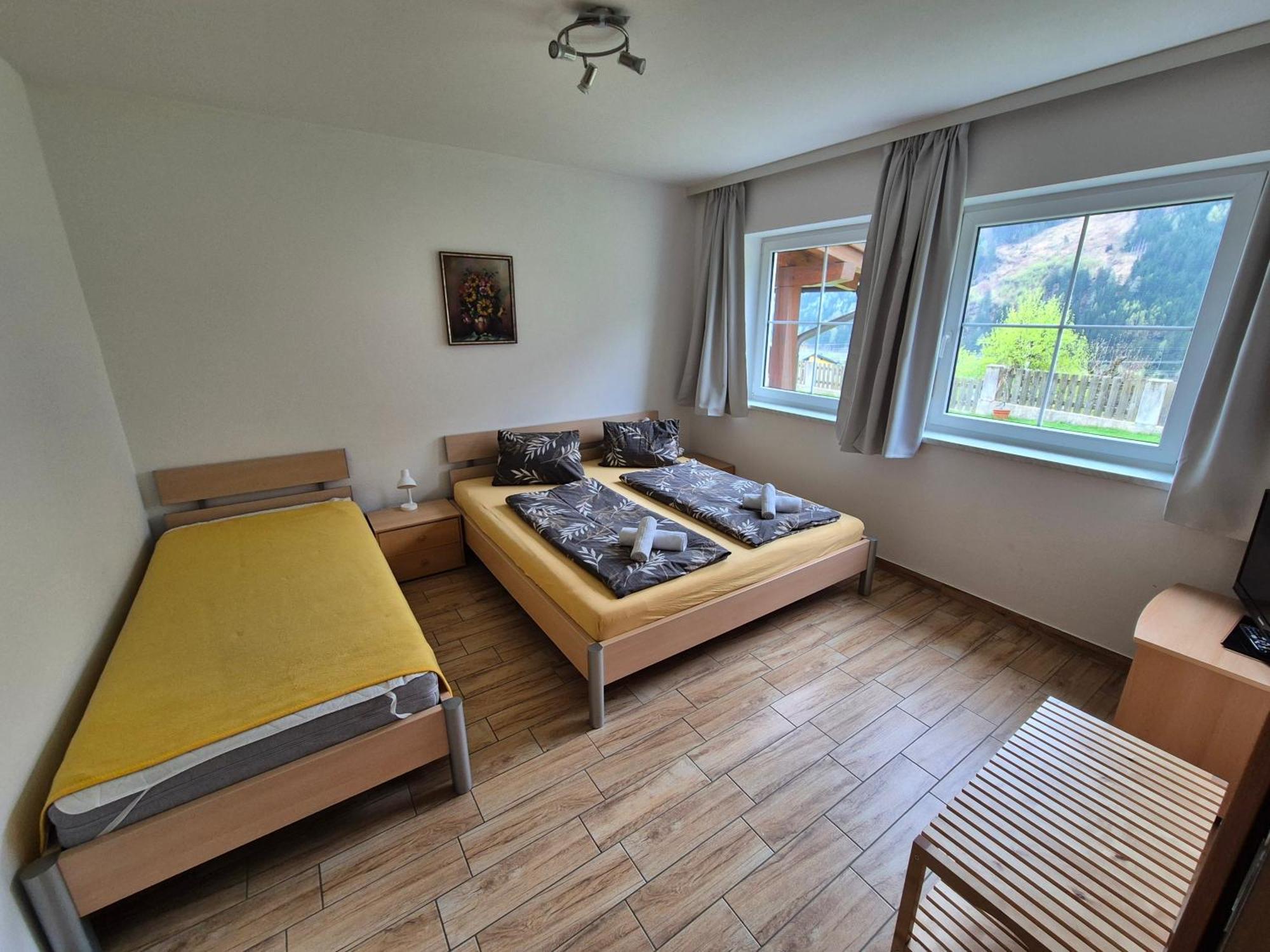Appartementhaus Flattach Goritschnig ภายนอก รูปภาพ